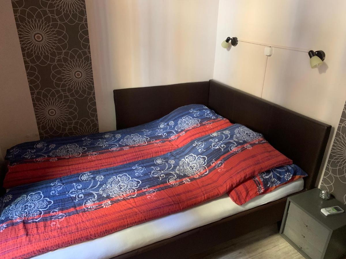 Mester4 Apartman Near To The Danube Будапеща Екстериор снимка